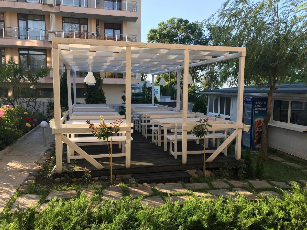 Family Hotel Akra Chernomorets Exterior foto