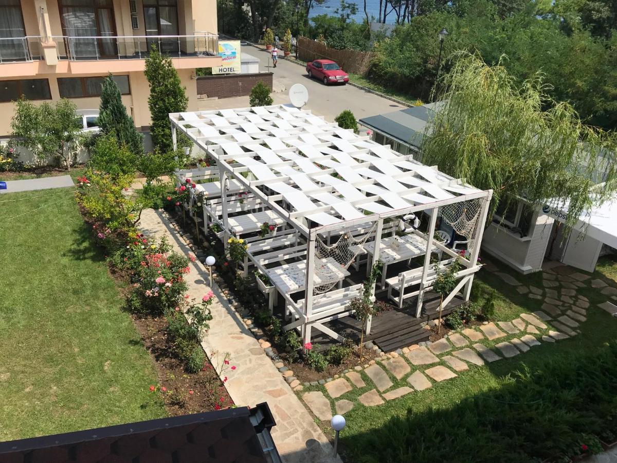 Family Hotel Akra Chernomorets Exterior foto