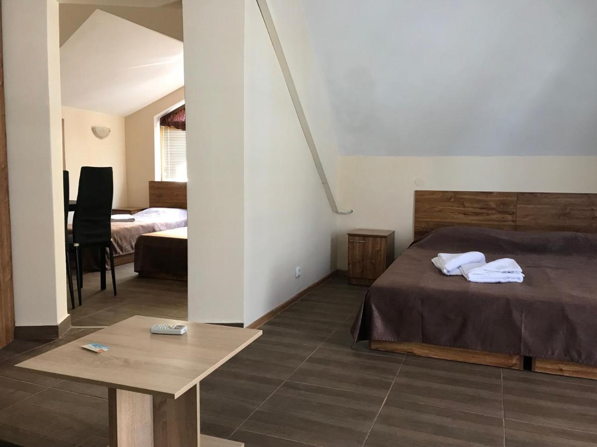 Family Hotel Akra Chernomorets Exterior foto